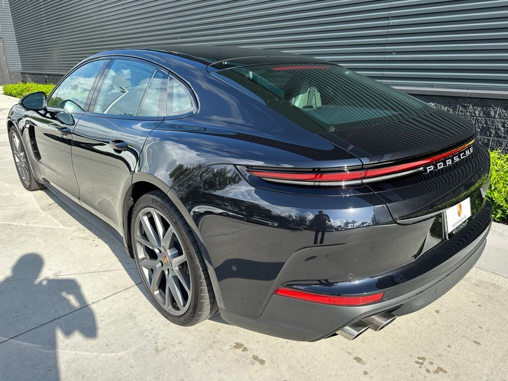 2025 Porsche Panamera  3