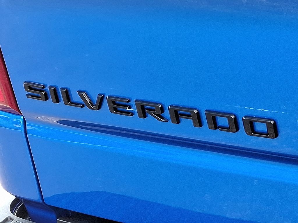 Thumbnail: 2025 Chevrolet Silverado 1500 - 5