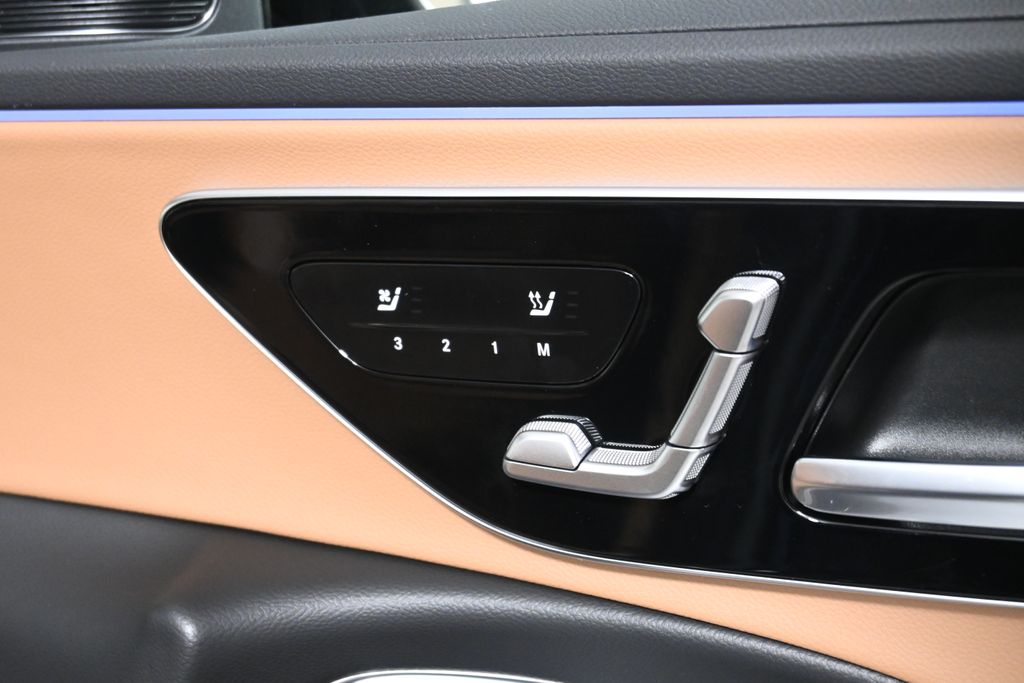 Thumbnail: 2026 Mercedes-Benz E-Class - 22