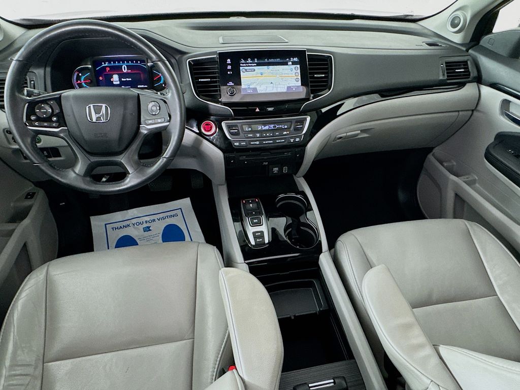 Used Car 2020 Honda Pilot  Touring For Sale Under $30,000 In Austin, Texas