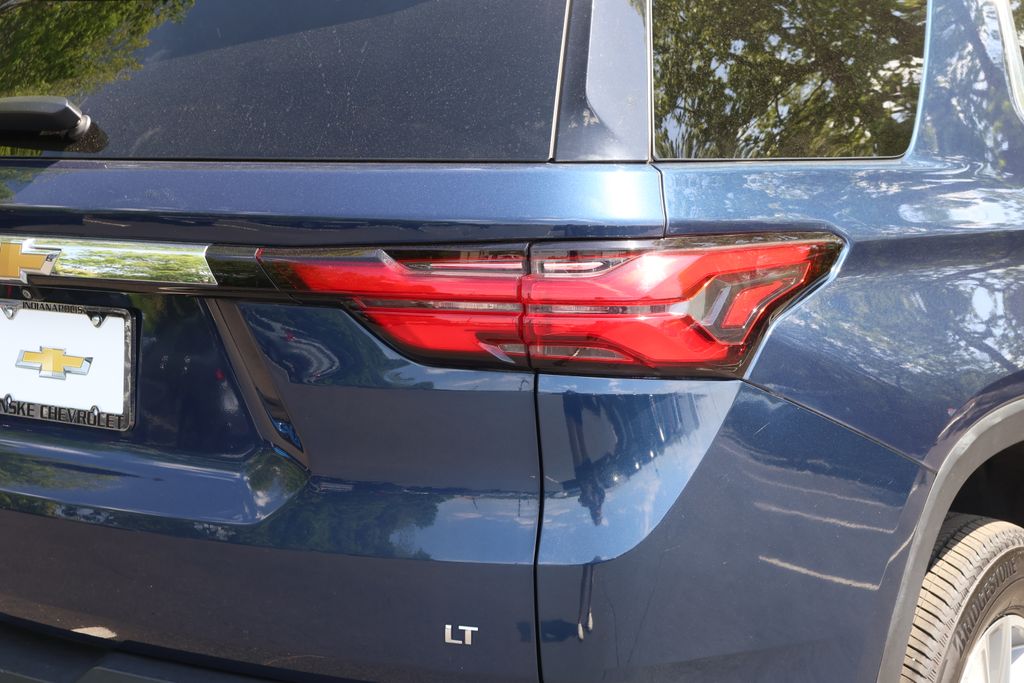 Thumbnail: 2023 Chevrolet Traverse - 8
