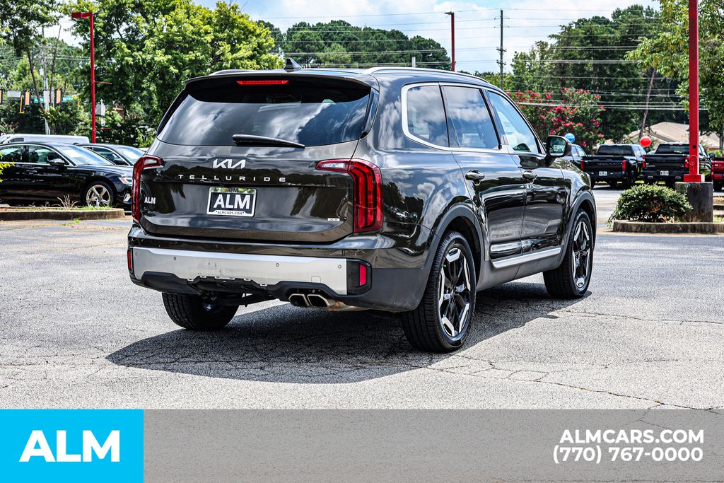 2023 Kia Telluride S photo 3