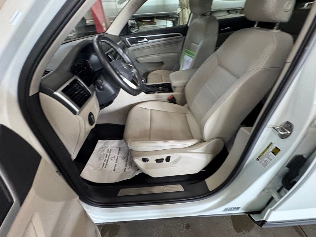 Used 2023 Volkswagen Atlas SUV