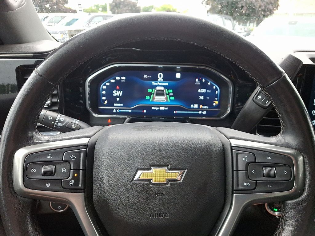 Thumbnail: 2022 Chevrolet Silverado 1500 - 19