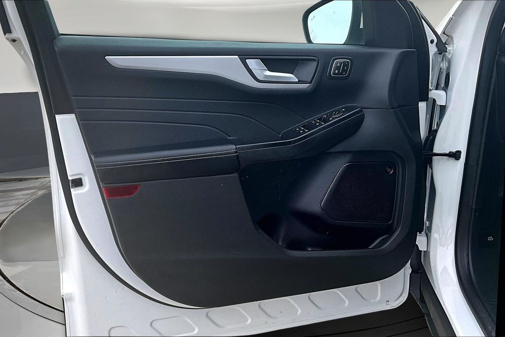 Certified Used 2023 White Ford Platinum image 20