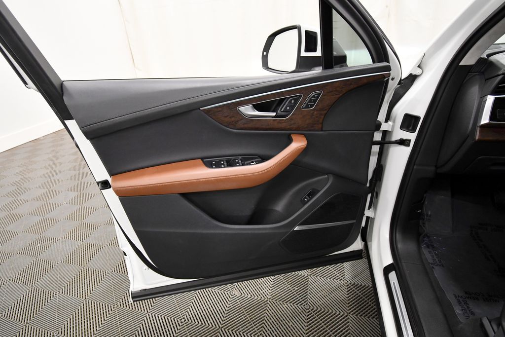 Used 2023 Audi Q7 SUV