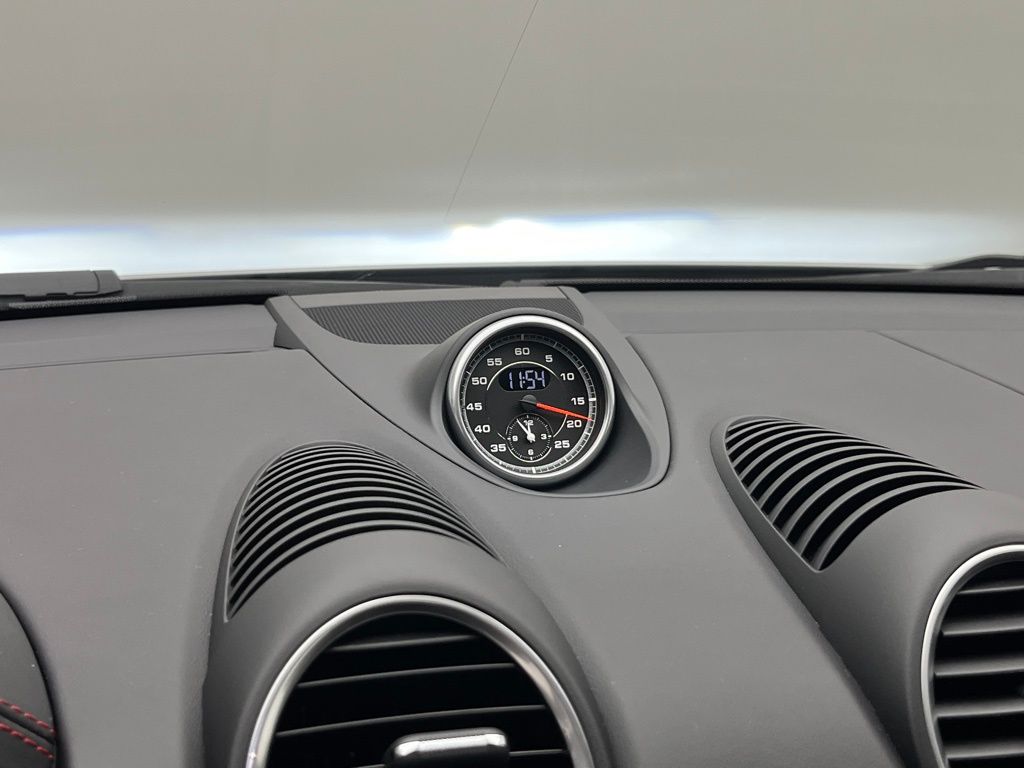 Thumbnail: 2024 Porsche 718 Cayman - 26