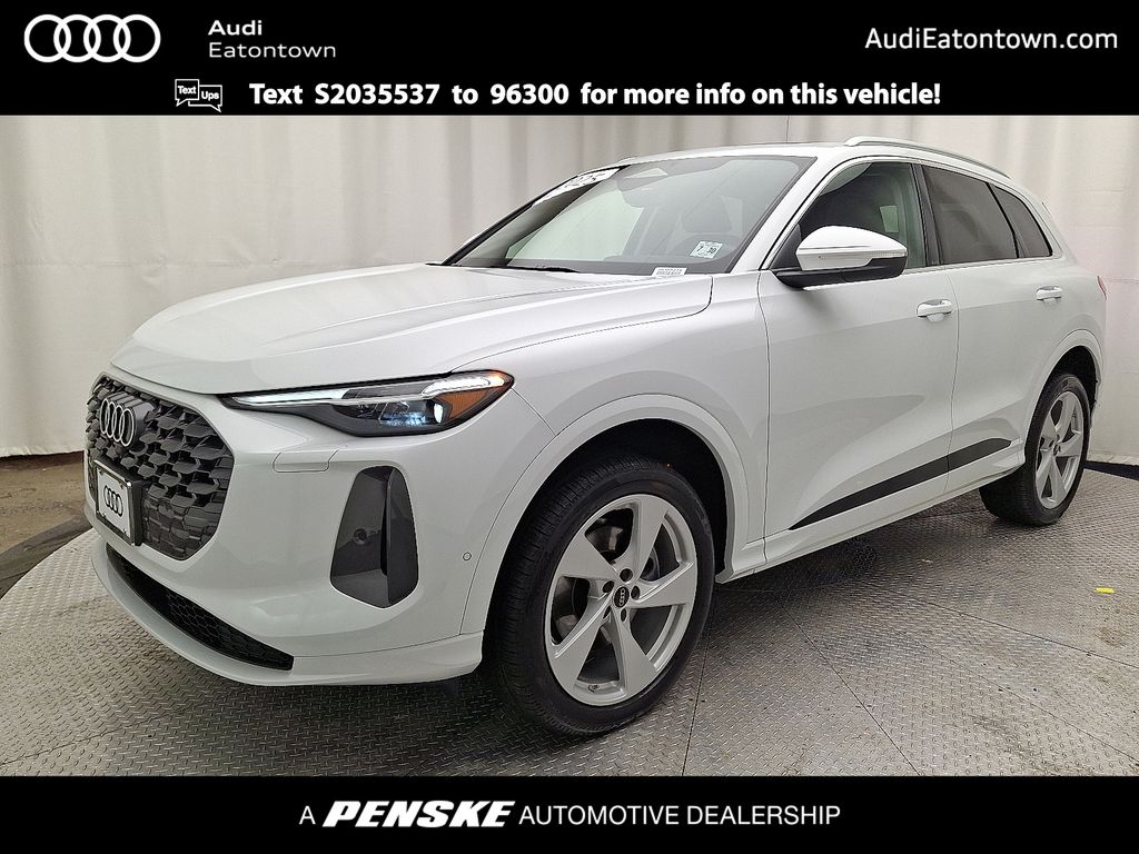 Thumbnail: 2025 Audi Q5 - 1