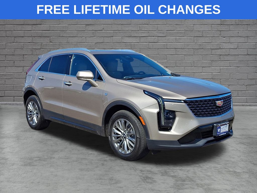 Latte Metallic 2024 Cadillac XT4 SUV / Crossover Front-Wheel Drive 9-Speed Automatic