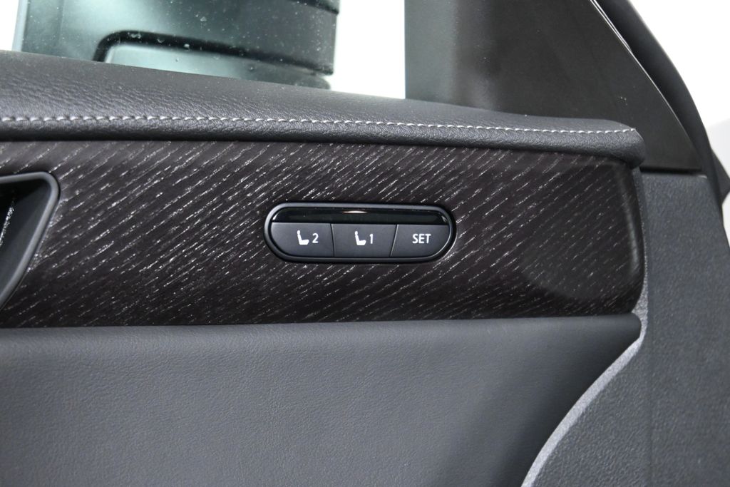 Thumbnail: 2026 INFINITI QX60 - 24