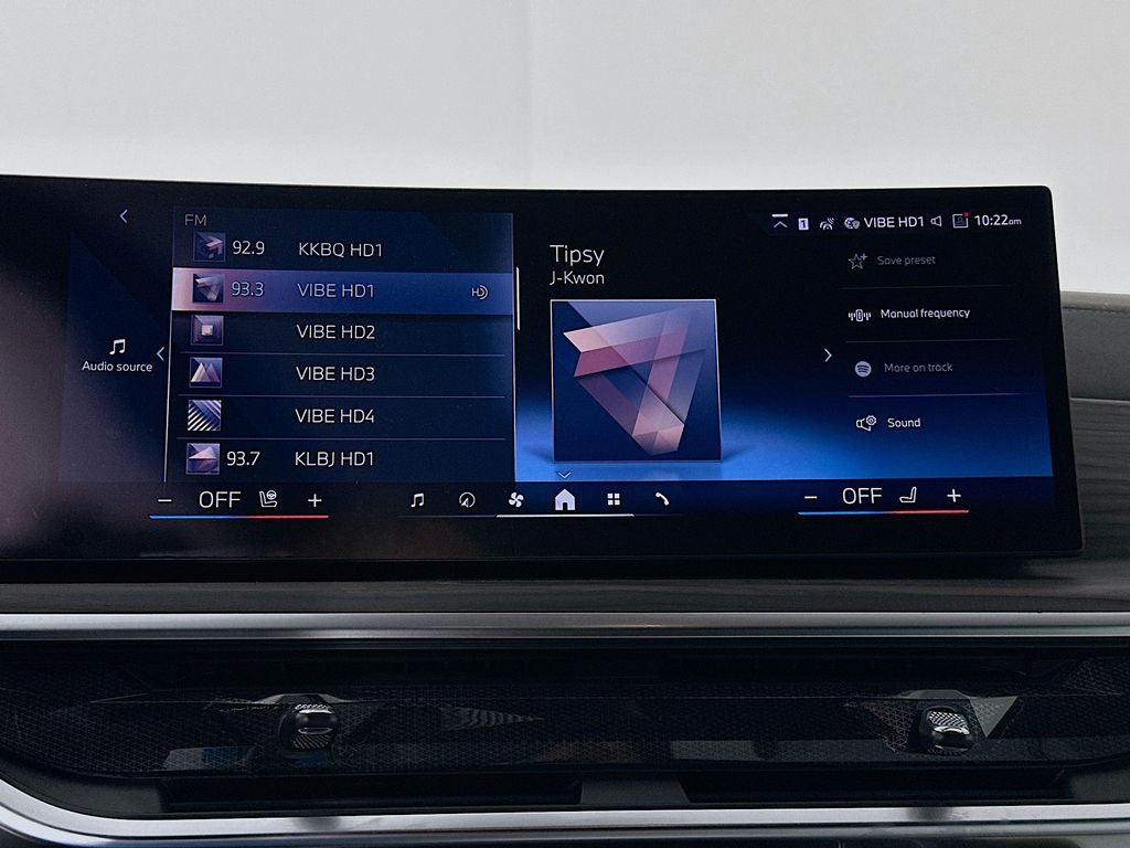 Thumbnail: 2026 BMW X5 - 11