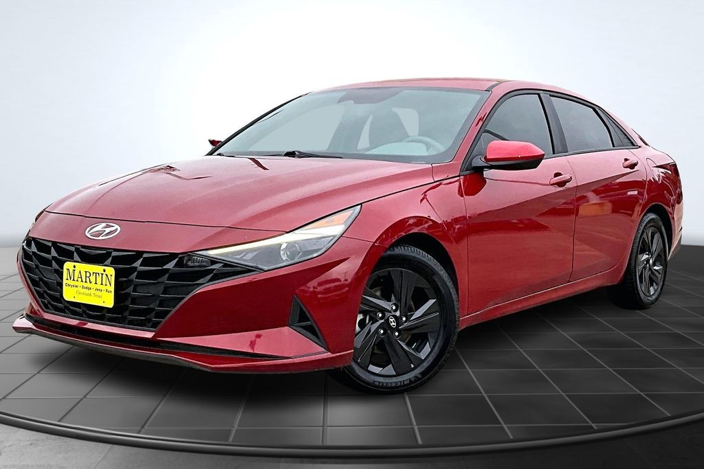 2021 Hyundai Elantra SEL Red at AutoSavvy Houston Southwest