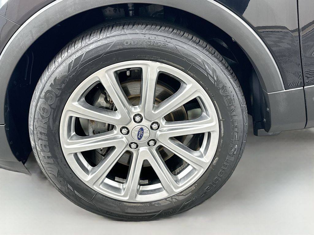 Thumbnail: 2017 Ford Explorer - 31