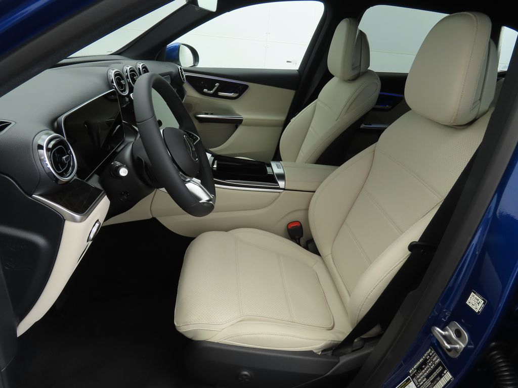 Thumbnail: 2026 Mercedes-Benz GLC - 19