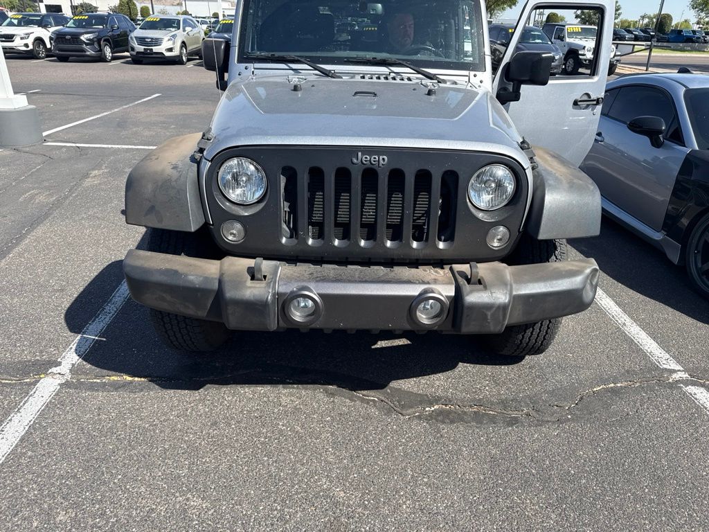Thumbnail: 2016 Jeep Wrangler - 2