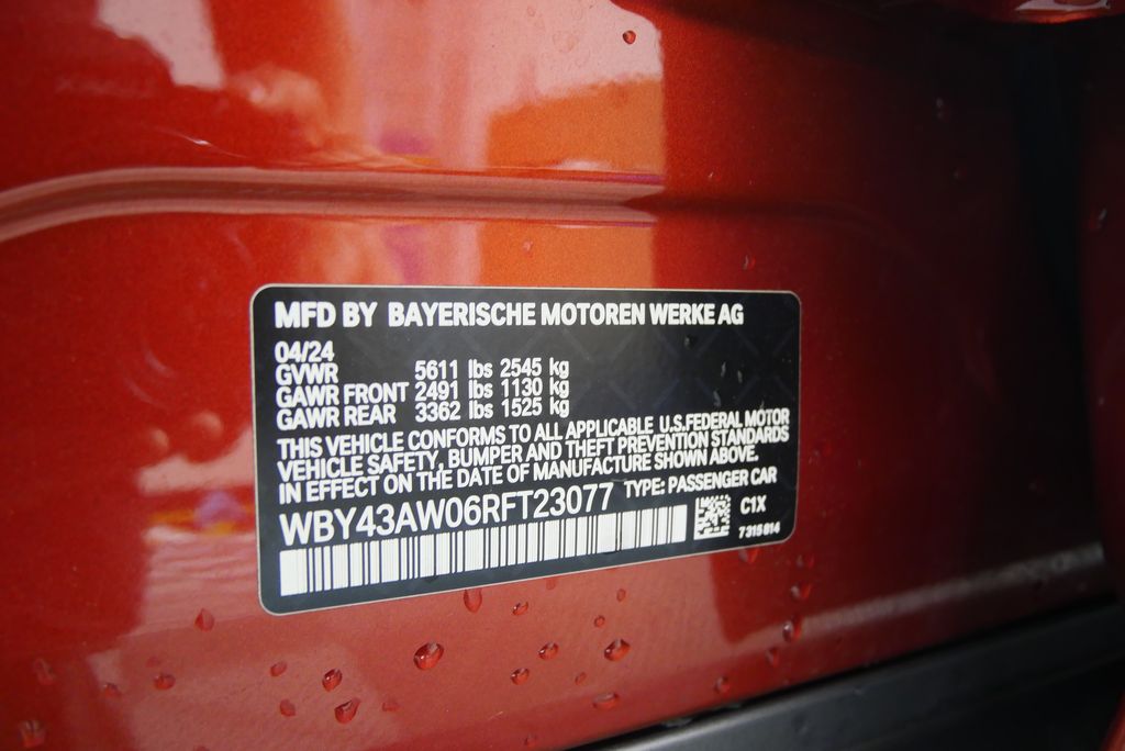 2024 BMW i4 eDrive35 32