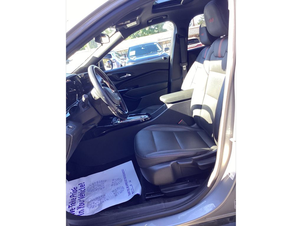 Used 2024 Chevrolet Trax SUV