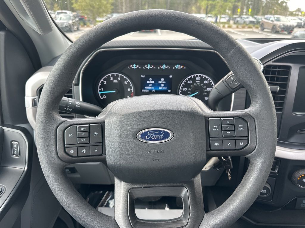 2023 Oxford White Ford F-150 XL RWD Truck