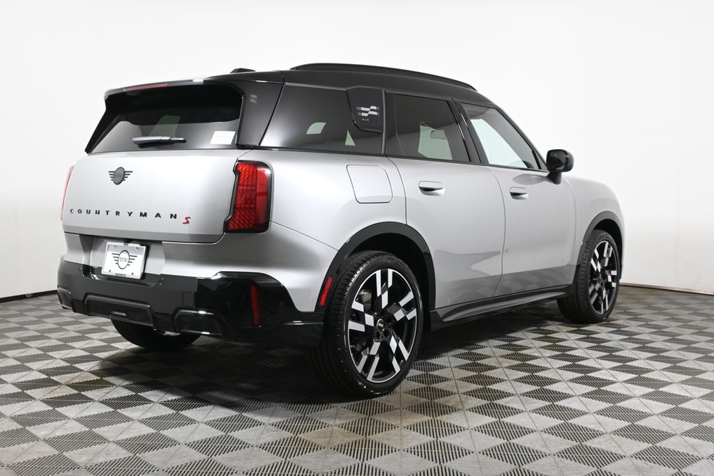 Thumbnail: 2027 MINI Cooper Countryman - 7