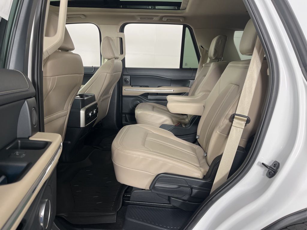 Thumbnail: 2023 Ford Expedition - 25