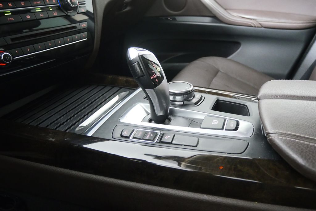 Thumbnail: 2016 BMW X5 - 25