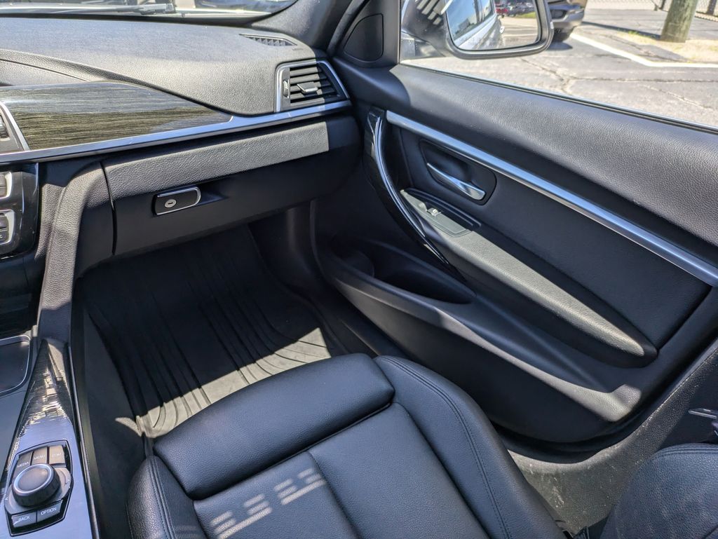 2018 BMW 330i 