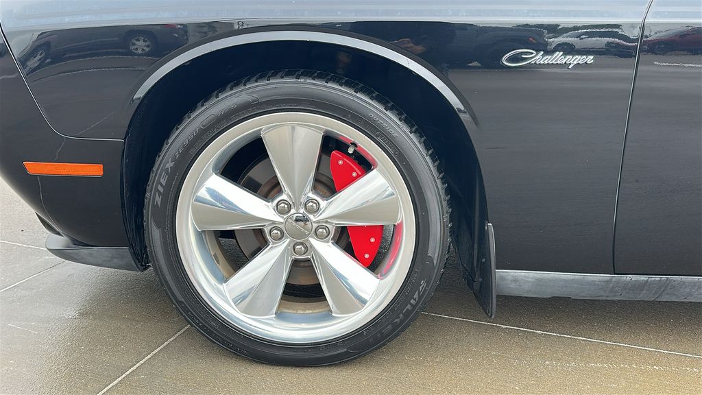 2015 Dodge Challenger R/T Black at Bravo Nissan