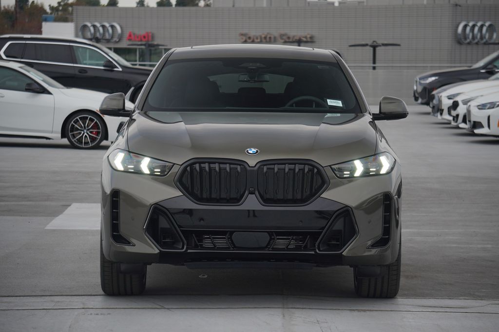 2025 BMW X6 xDrive40i 2