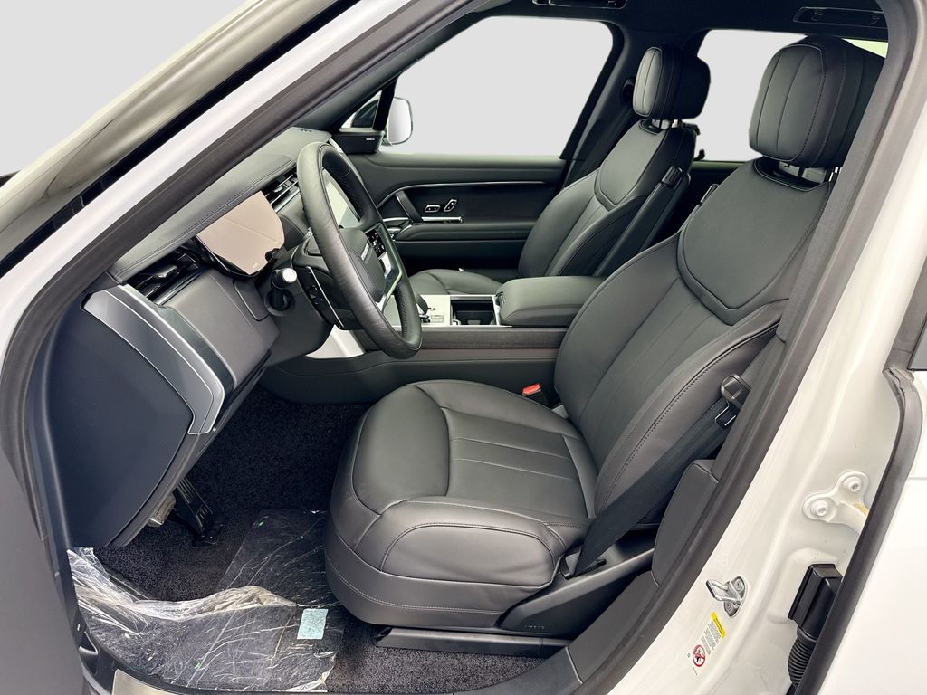 Thumbnail: 2026 Land Rover Range Rover - 18