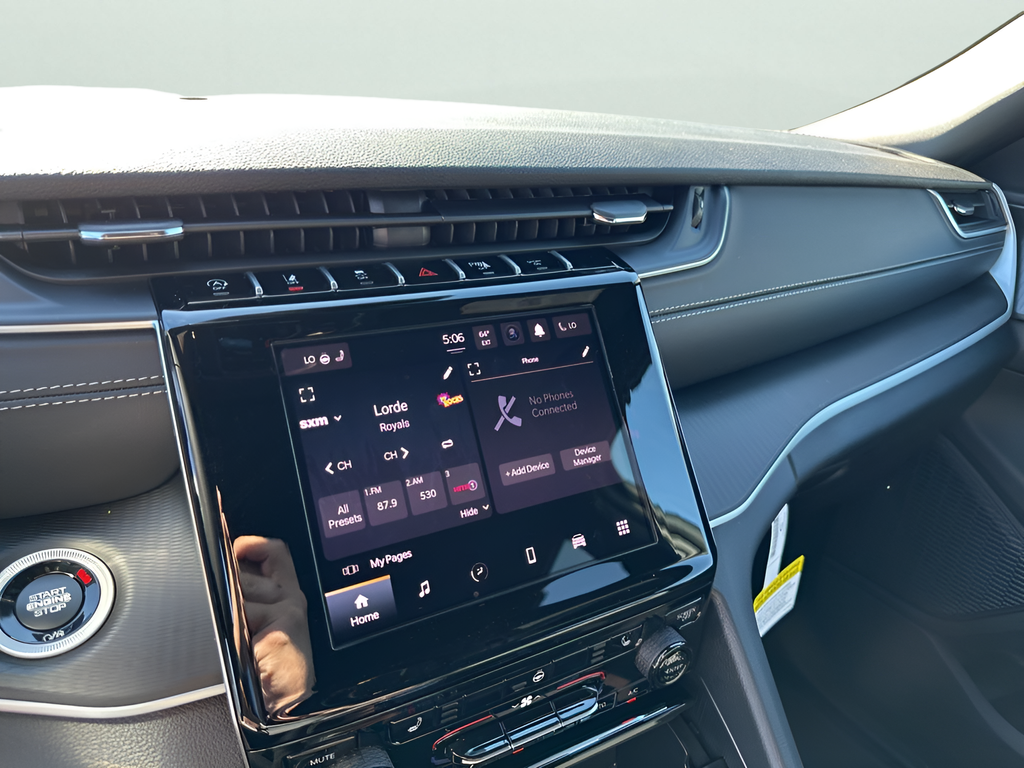 New Car 2025 Jeep Grand Cherokee  For Sale Under $50,000 In Austin, Texas