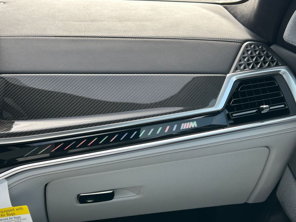 Thumbnail: 2026 BMW X5 - 26