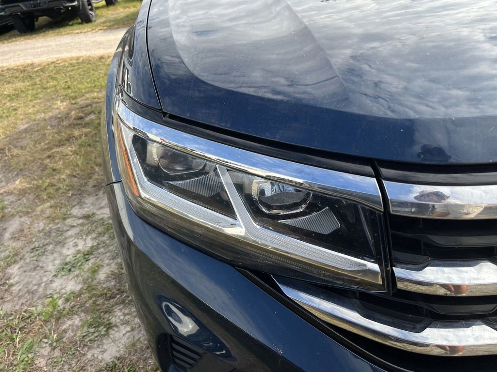 2021 Volkswagen Atlas 3.6L V6 SE w/Technology 7