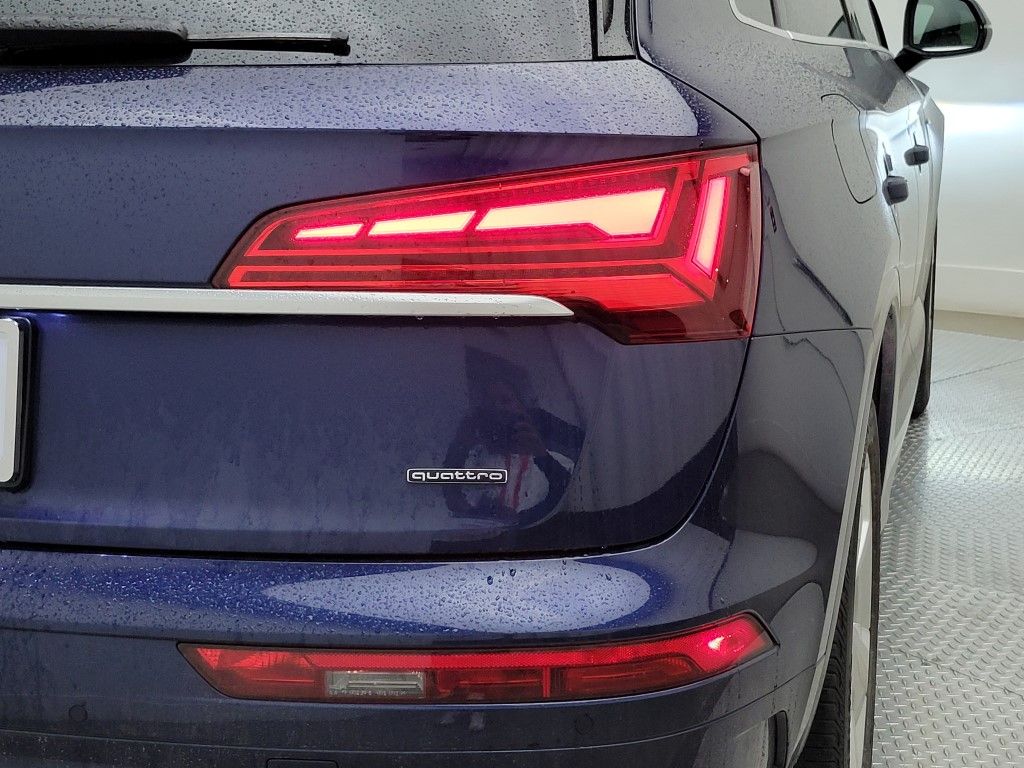 Thumbnail: 2023 Audi Q5 - 8