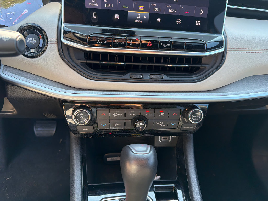 Used 2025 Blue Jeep Limited image 30