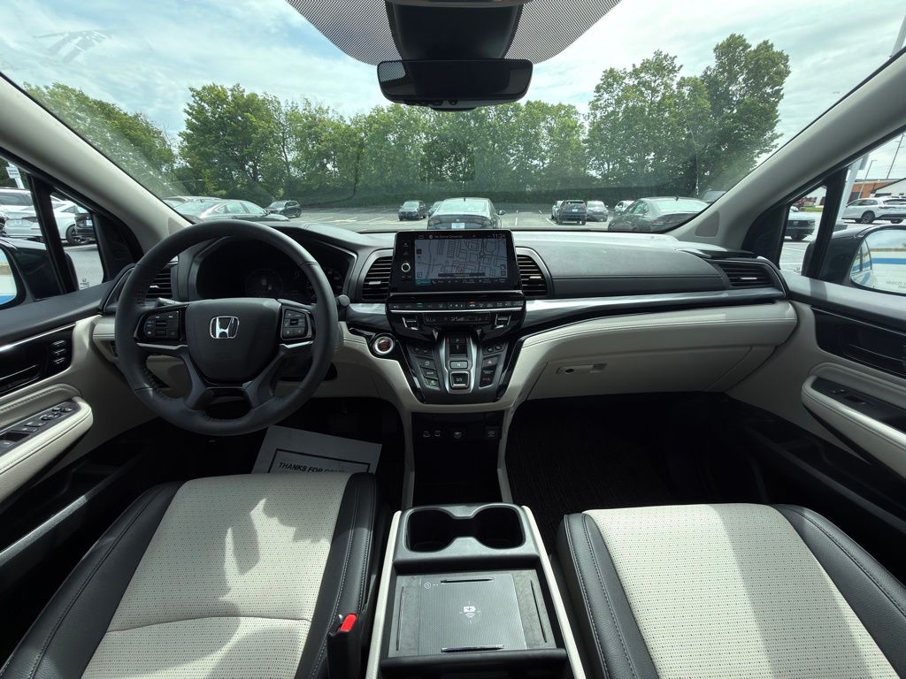 Thumbnail: 2026 Honda Odyssey - 11