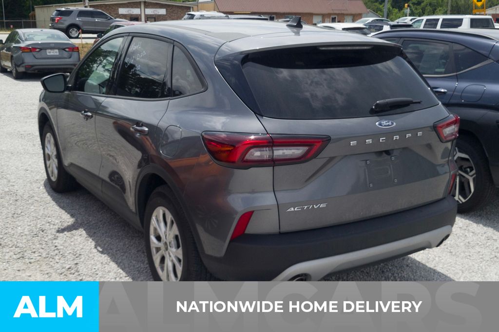 Used 2025 Gray Ford Active image 4
