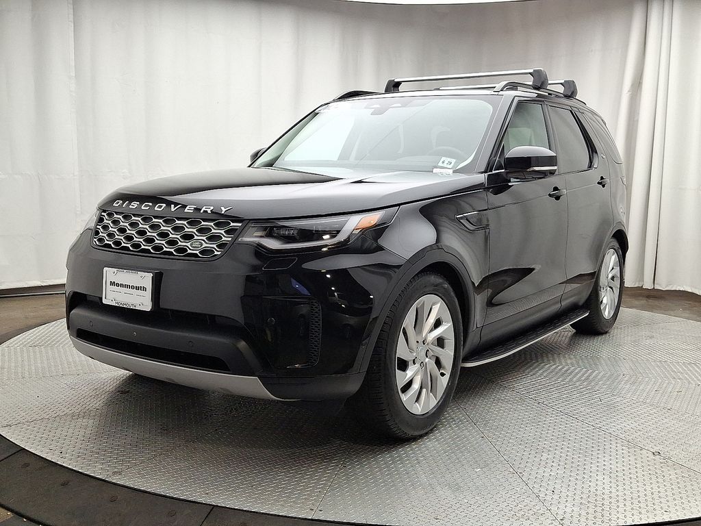 2024 Land Rover Discovery S -
                Eatontown, NJ