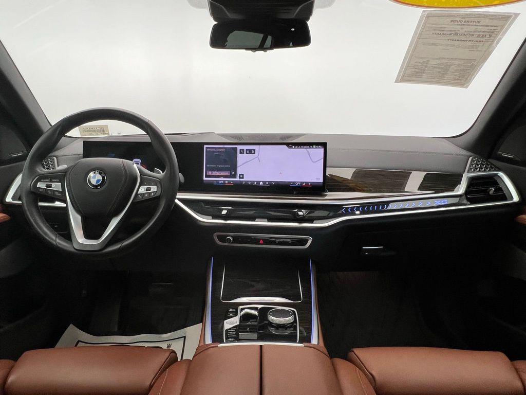 Thumbnail: 2024 BMW X5 - 10