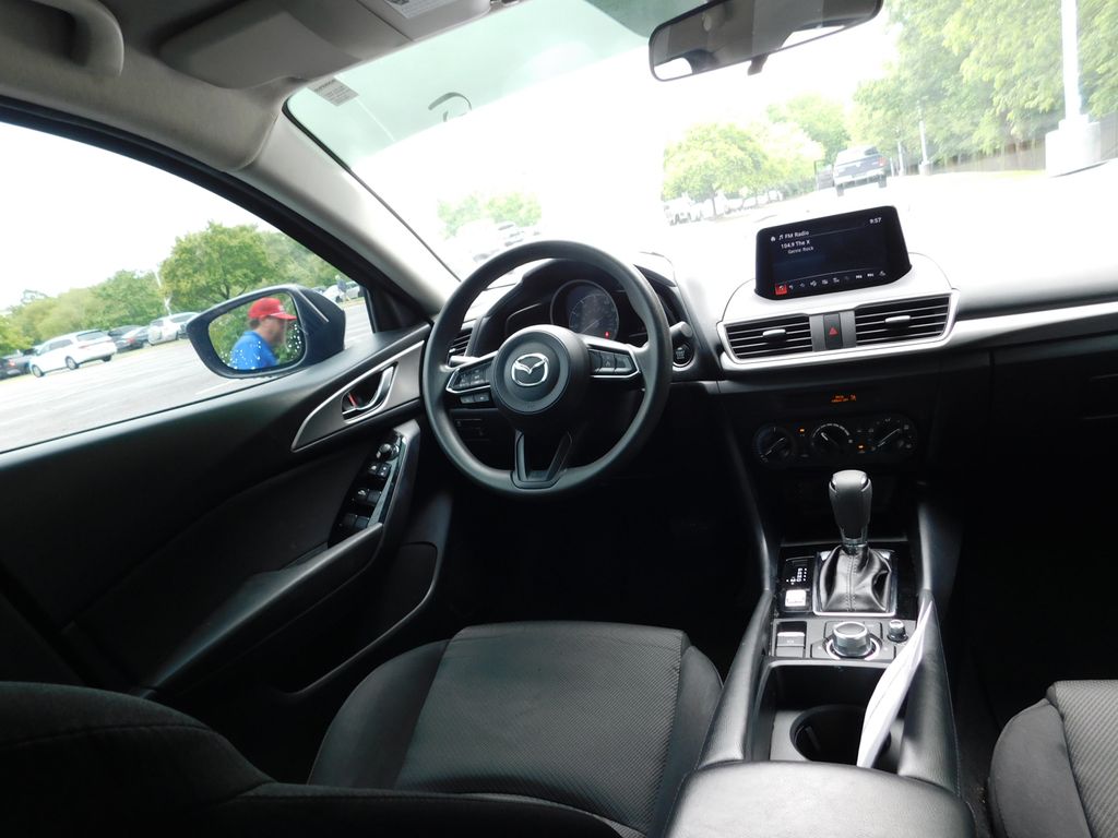 2018 Mazda Mazda3 Sport 6