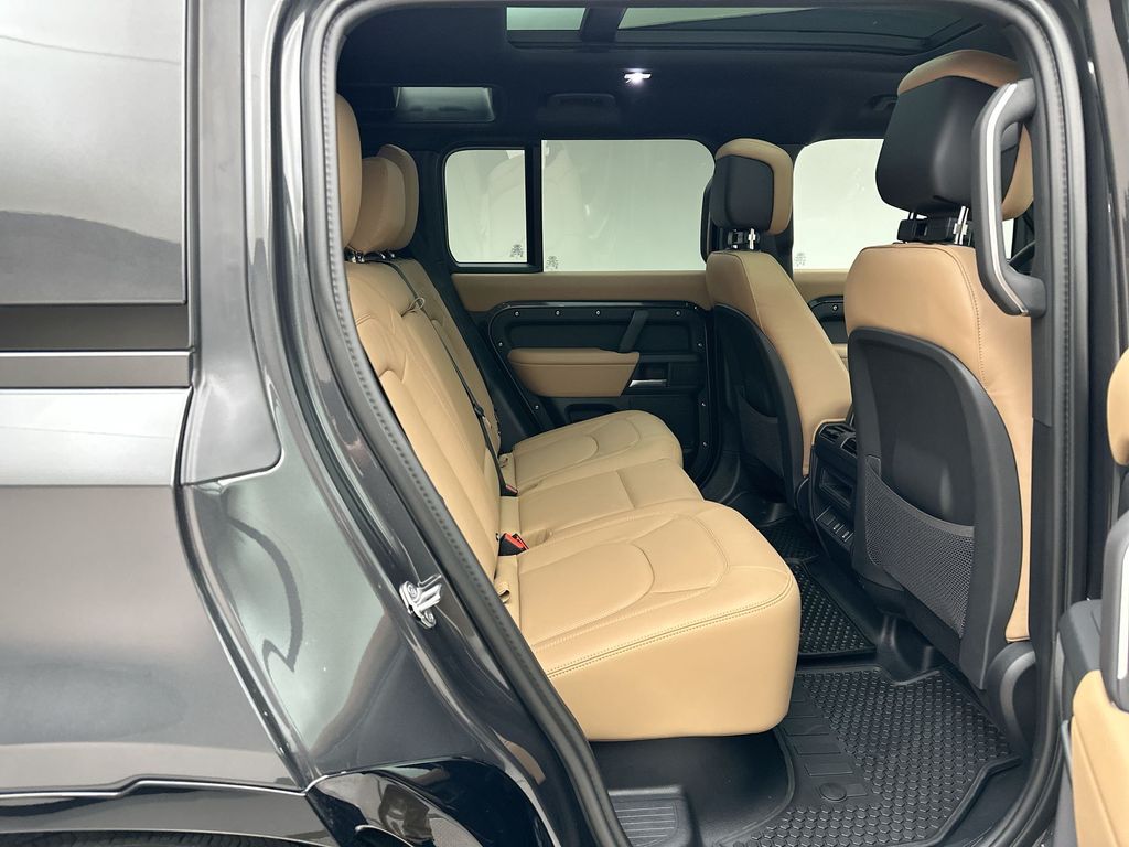 Thumbnail: 2026 Land Rover Defender - 7