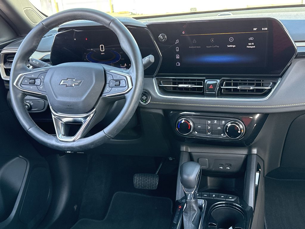 Used 2025 Chevrolet TrailBlazer SUV