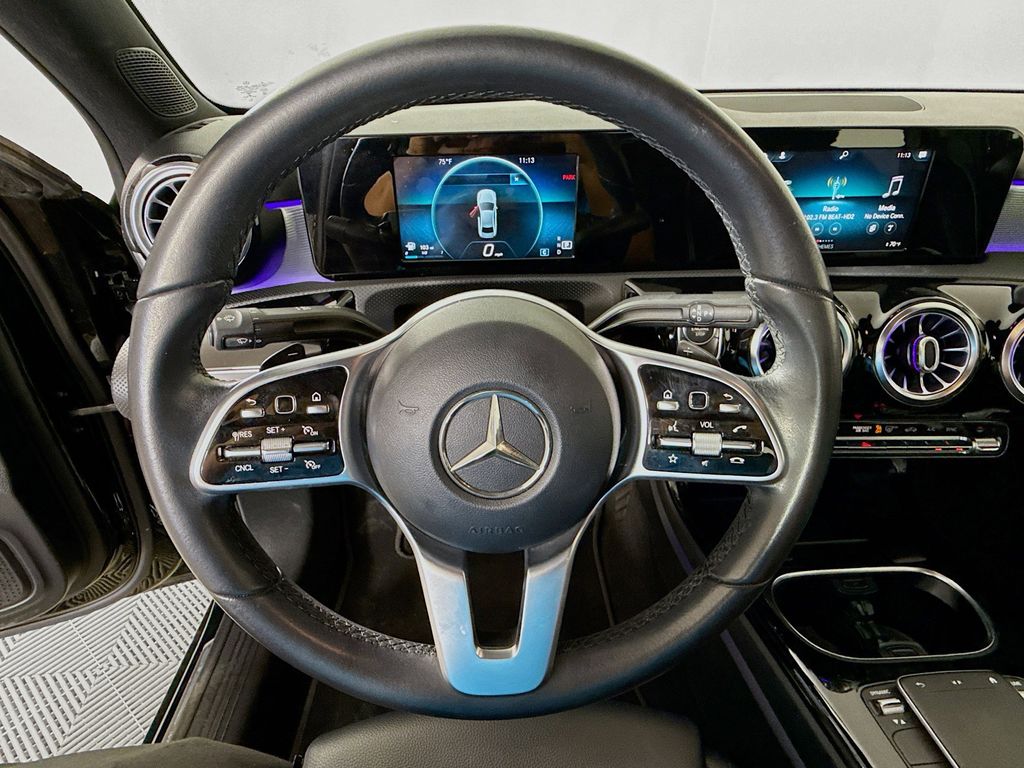 Thumbnail: 2021 Mercedes-Benz A-Class - 11