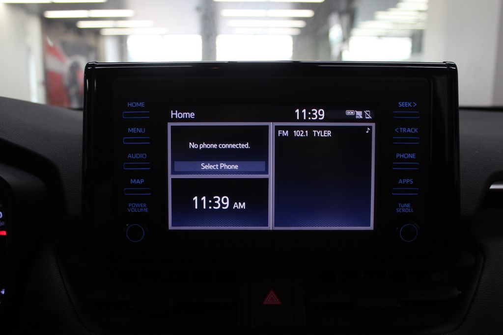 Thumbnail: 2019 Toyota RAV4 - 15
