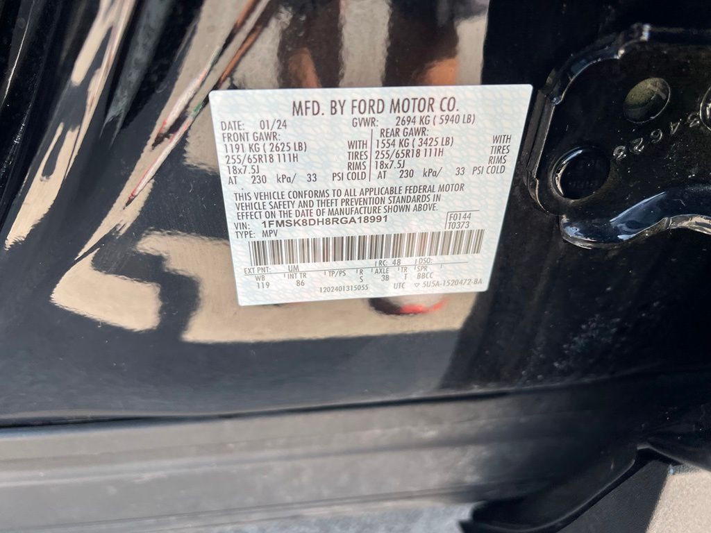 Used 2024 Ford Explorer SUV