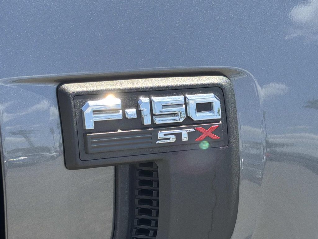 Used 2022 Ford F-150 XL 4D SuperCrew