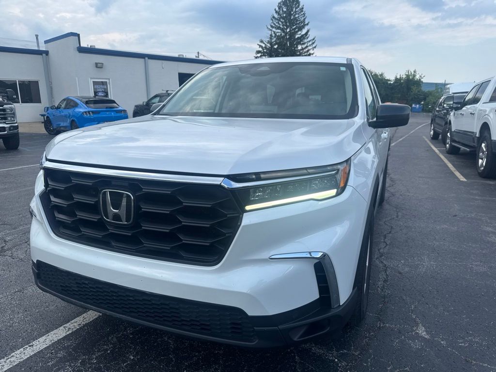 Certified Used 2023  Honda LX image 48