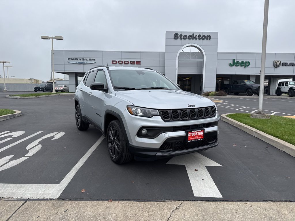 2026 Jeep Compass Latitude 4WD