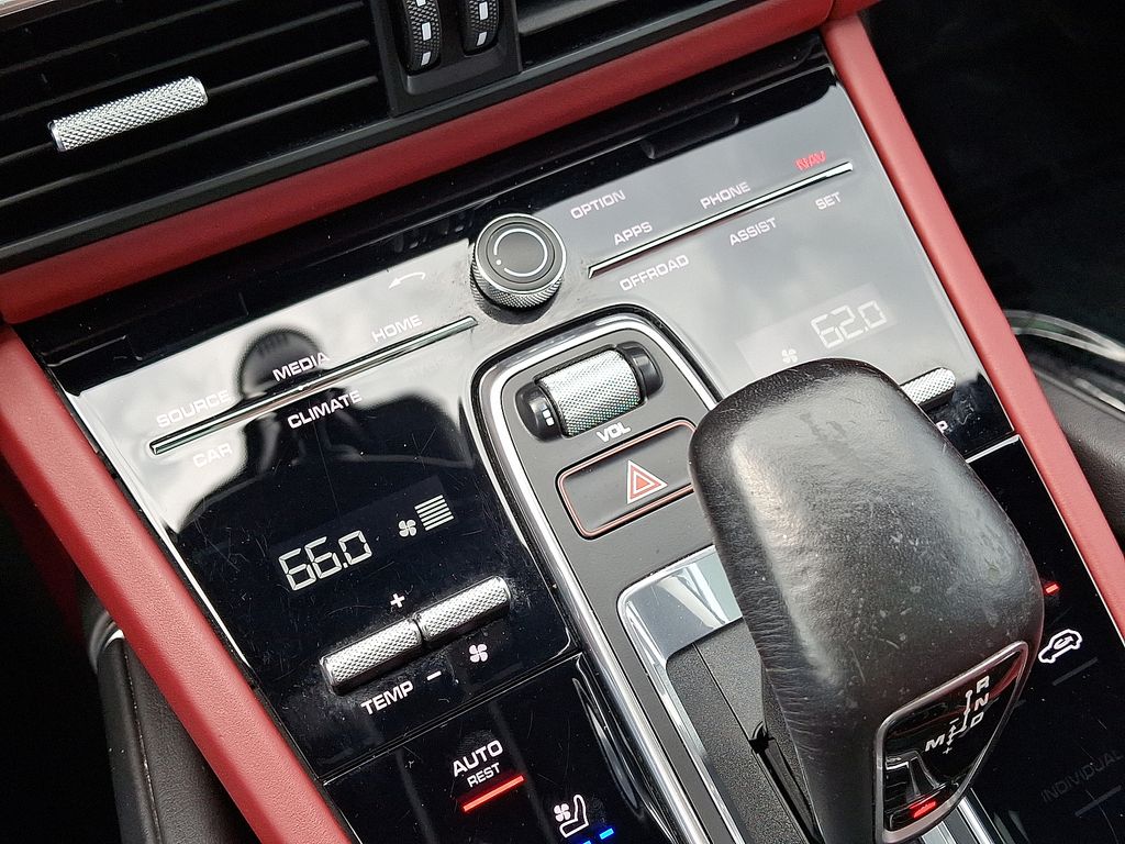 2021 Porsche Cayenne Turbo 18