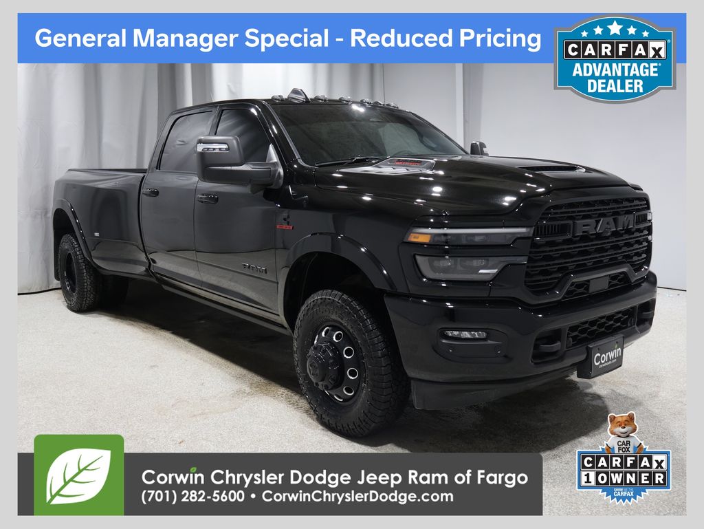 Diamond Black Crystal Pearlcoat 2025 RAM 3500 Limited Crew Cab LB DRW 4WD Pickup Truck Four-Wheel Drive 8-Speed Automatic