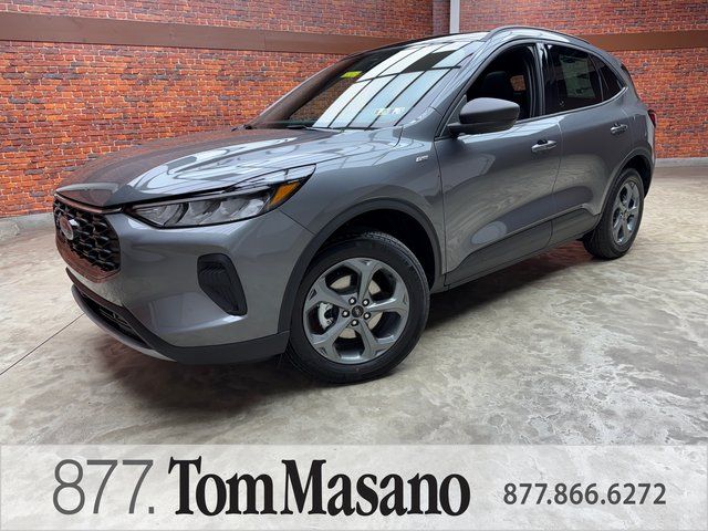 2026 Ford Escape ST-Line AWD